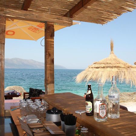 Envi Hotel Vlorë Εξωτερικό φωτογραφία