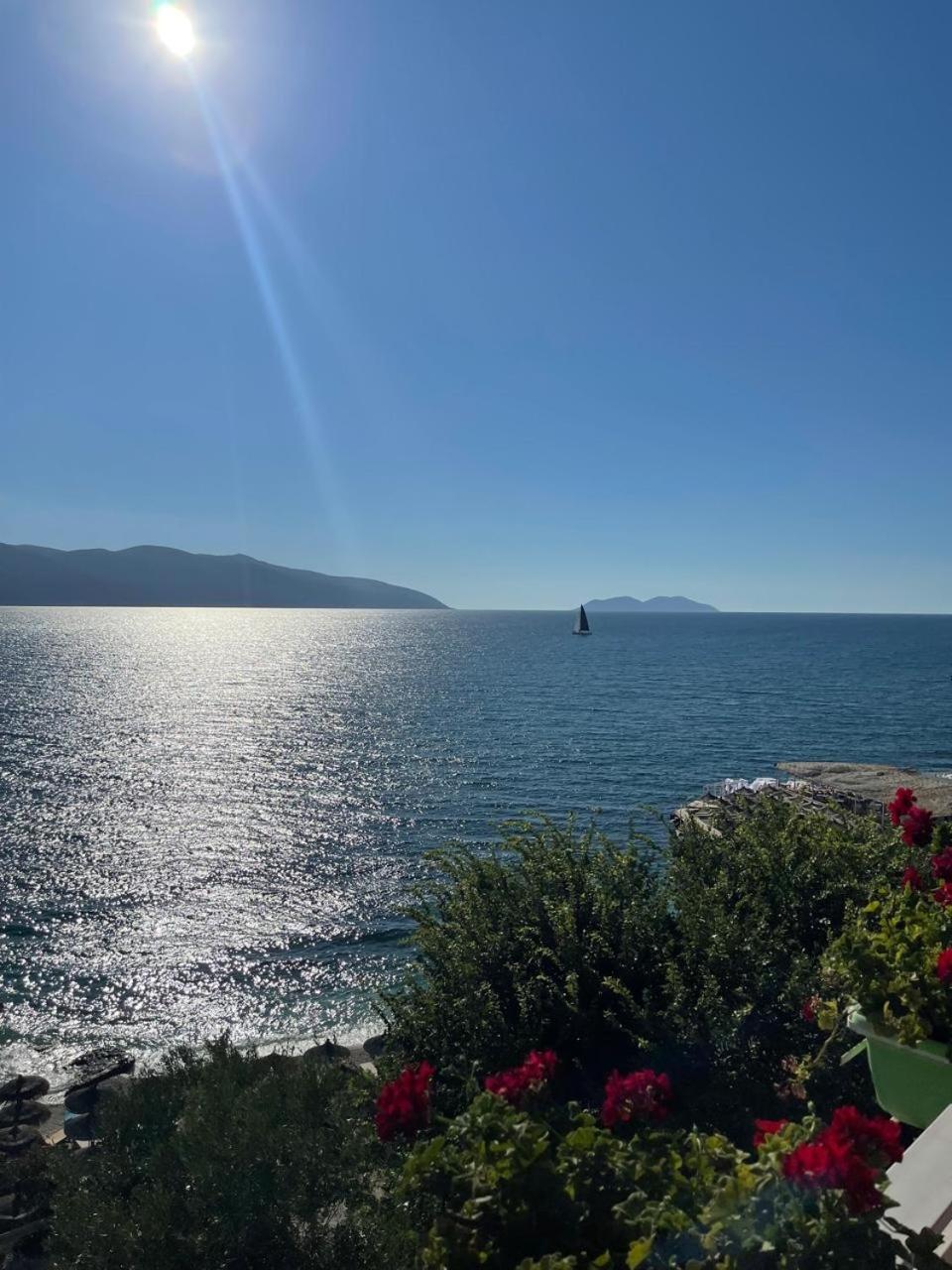 Envi Hotel Vlorë Εξωτερικό φωτογραφία