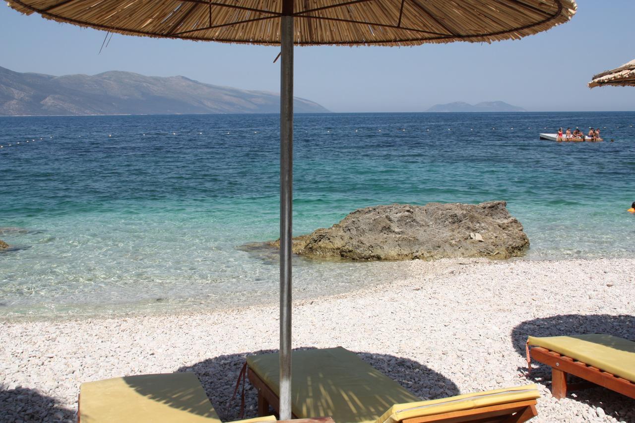 Envi Hotel Vlorë Εξωτερικό φωτογραφία