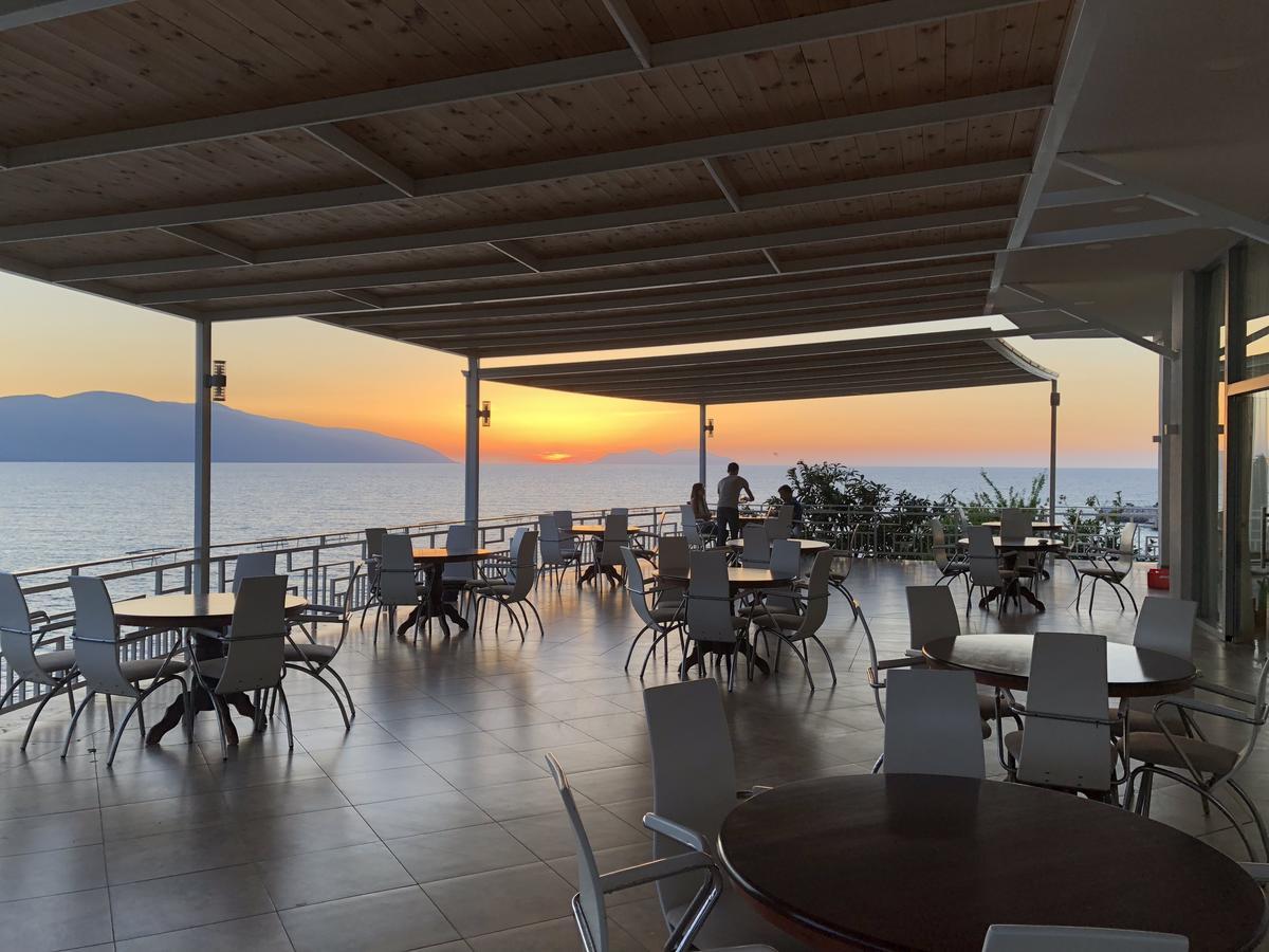 Envi Hotel Vlorë Εξωτερικό φωτογραφία