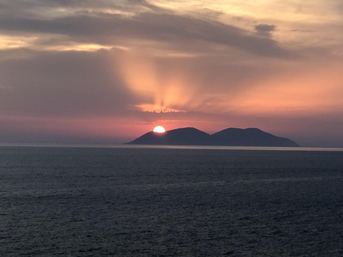 Envi Hotel Vlorë Εξωτερικό φωτογραφία