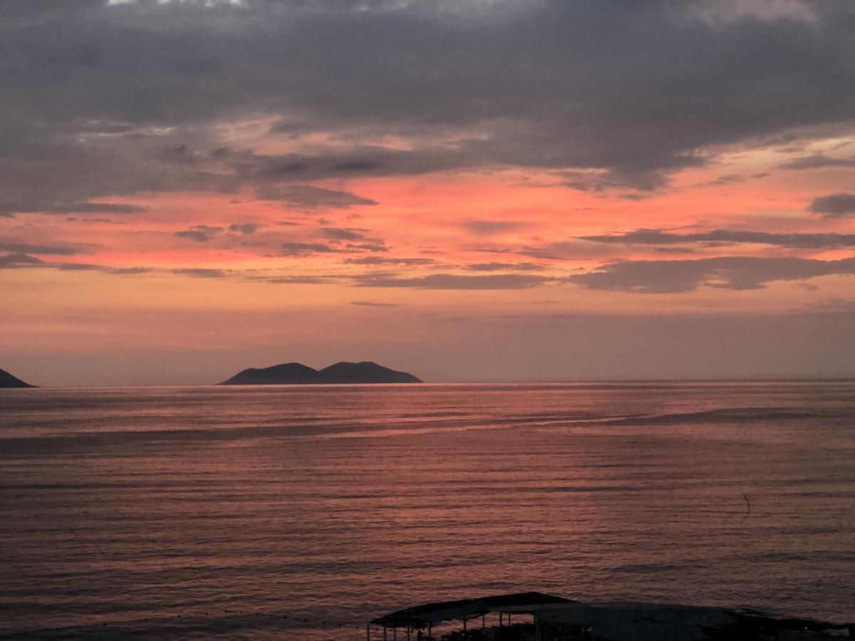 Envi Hotel Vlorë Εξωτερικό φωτογραφία