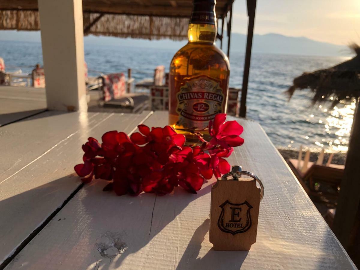 Envi Hotel Vlorë Εξωτερικό φωτογραφία