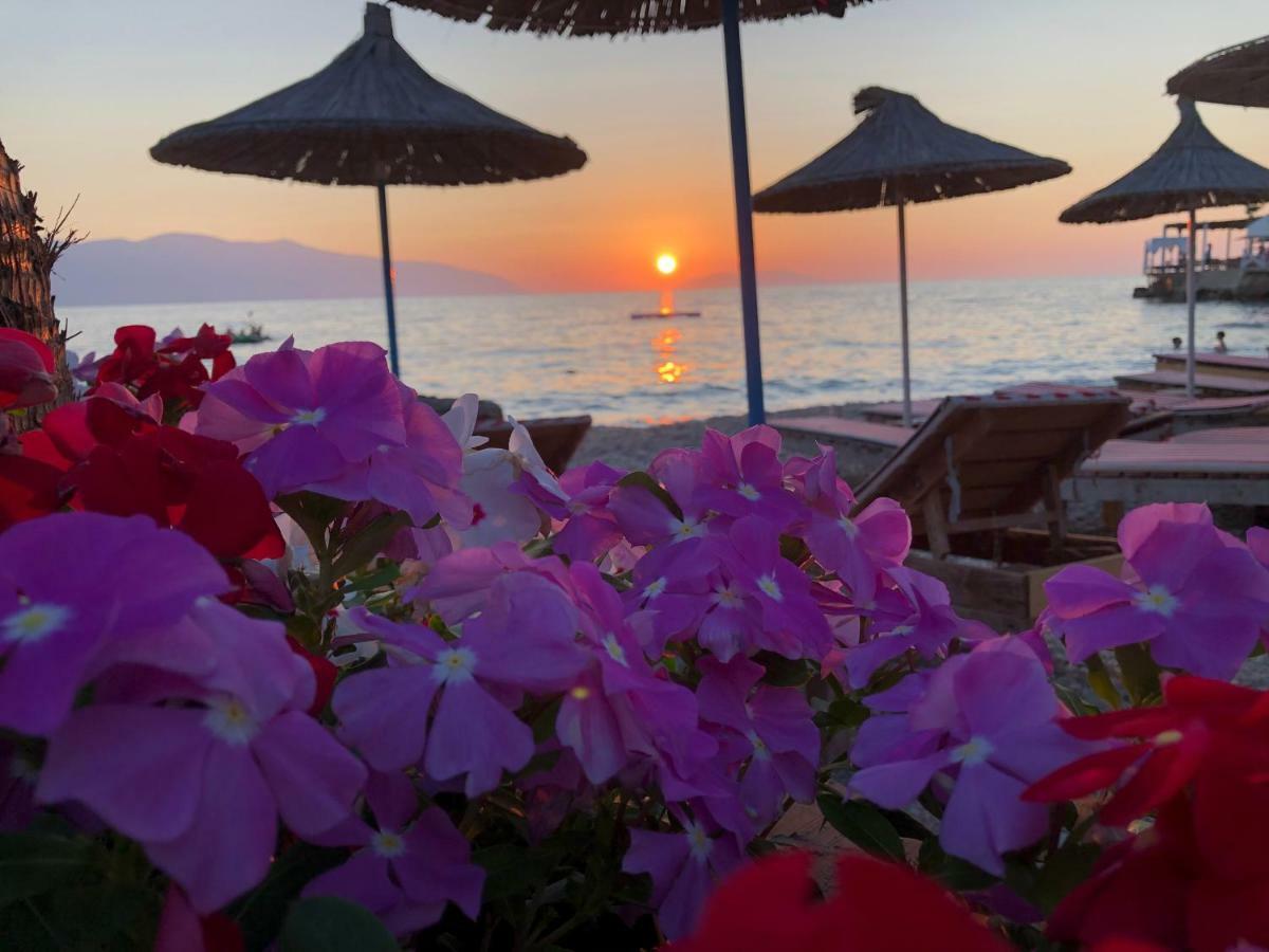 Envi Hotel Vlorë Εξωτερικό φωτογραφία