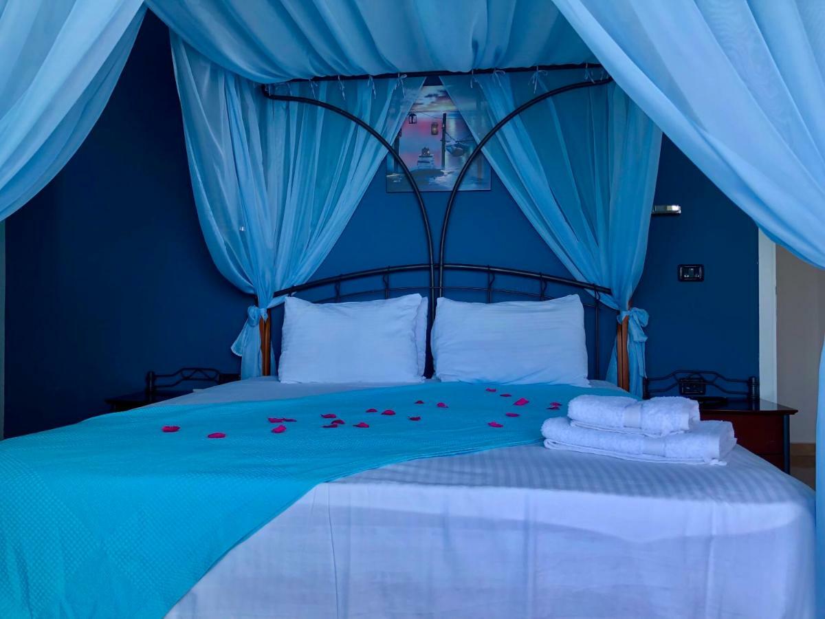 Envi Hotel Vlorë Εξωτερικό φωτογραφία