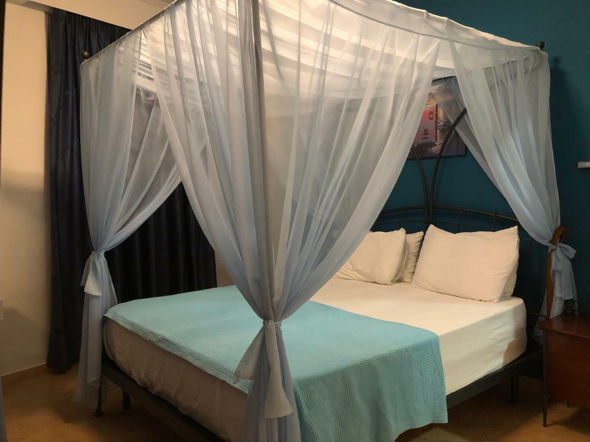 Envi Hotel Vlorë Εξωτερικό φωτογραφία