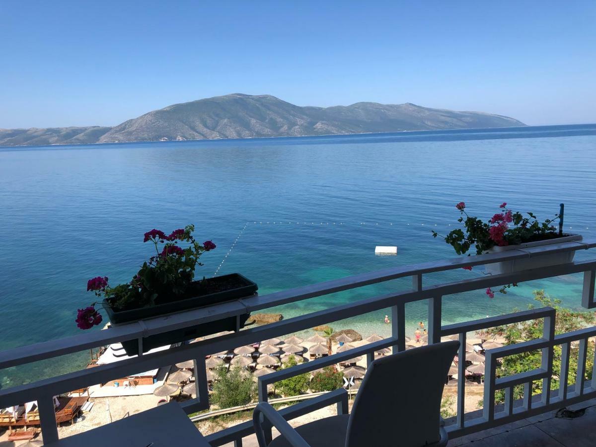 Envi Hotel Vlorë Εξωτερικό φωτογραφία